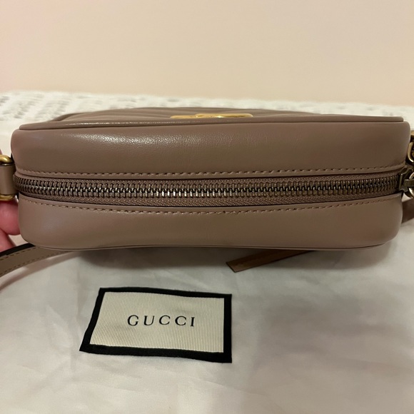 SOLD Gucci GG Mini Marmont Shoulder Bag - Picture 7 of 13
